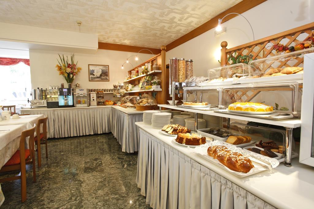 Hotel Miorelli Torbole Sul Garda Exteriér fotografie