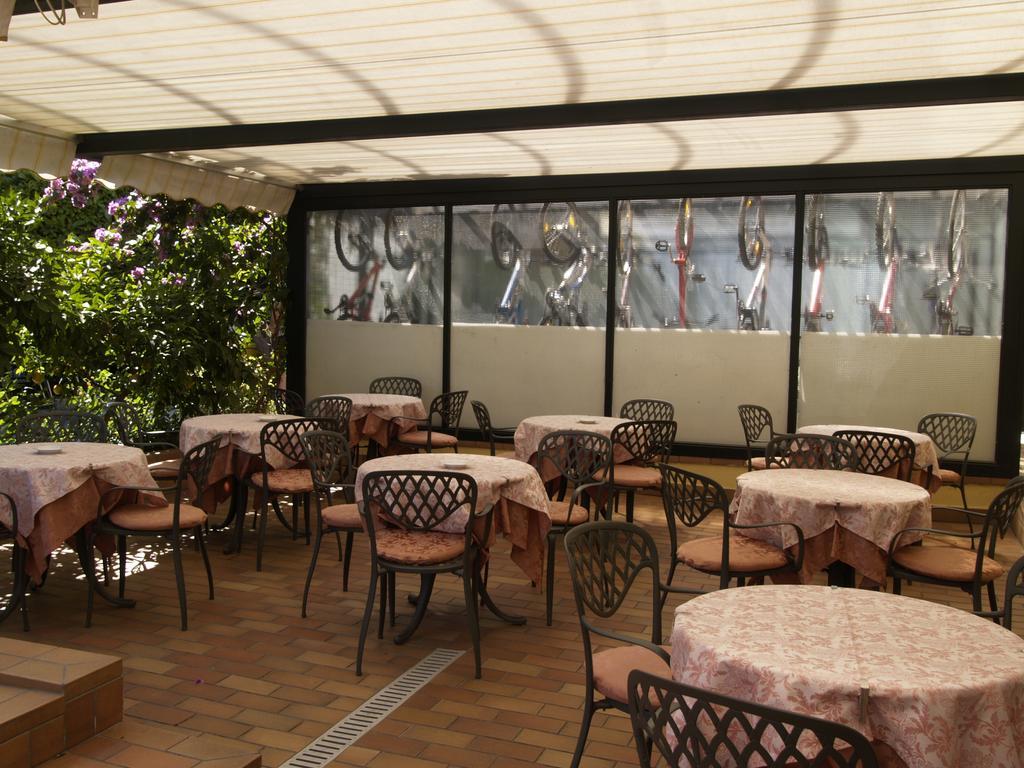 Hotel Miorelli Torbole Sul Garda Exteriér fotografie