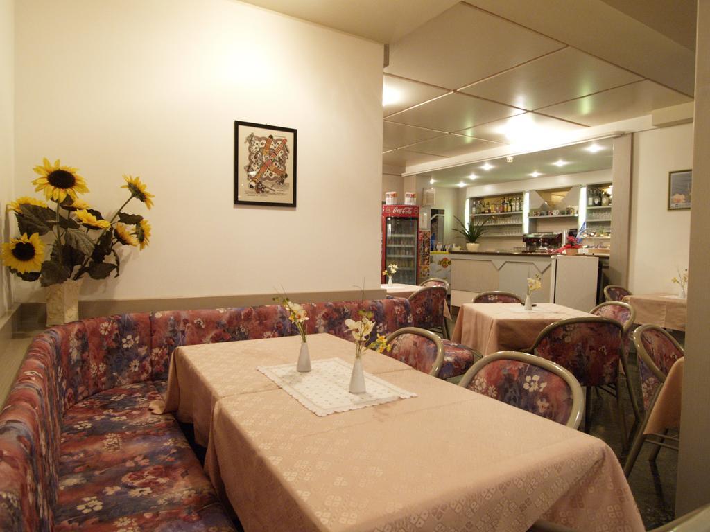 Hotel Miorelli Torbole Sul Garda Exteriér fotografie
