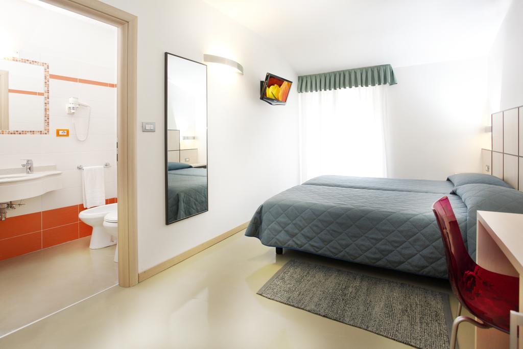 Hotel Miorelli Torbole Sul Garda Exteriér fotografie
