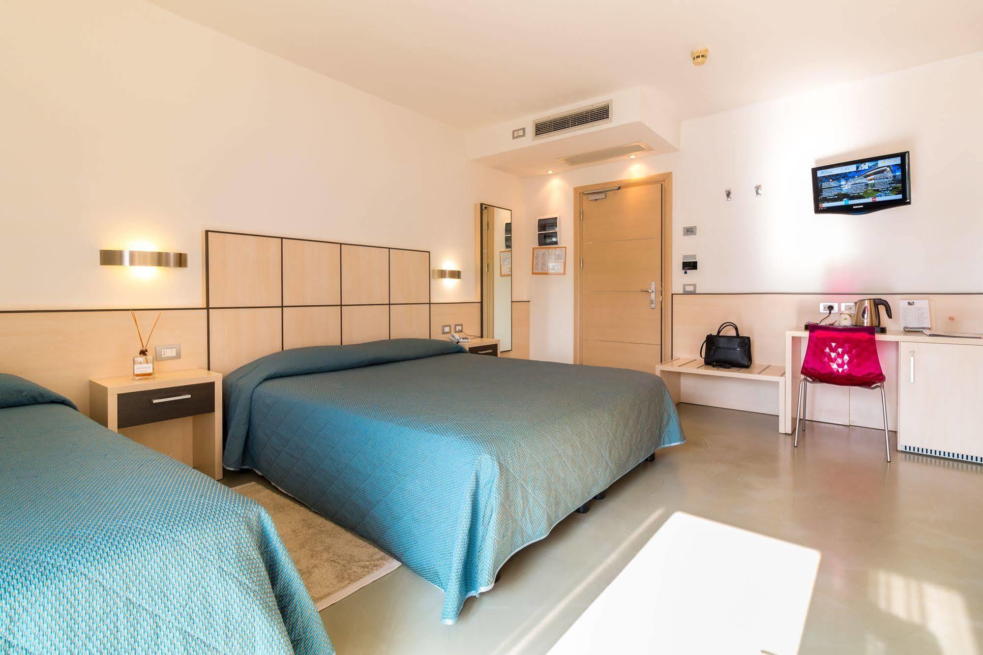 Hotel Miorelli Torbole Sul Garda Exteriér fotografie